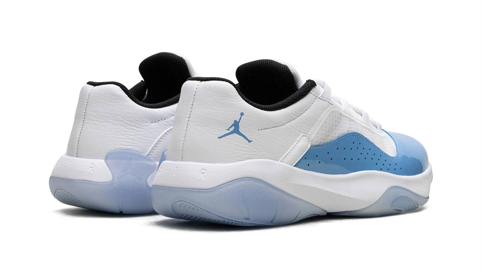 Air Jordan 11 CMFT Low "University Blue"